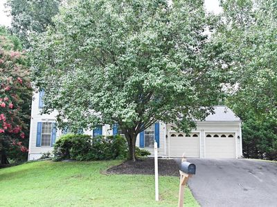 9513 Vinnia Ct