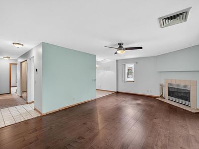 5548 Century Avenue #4