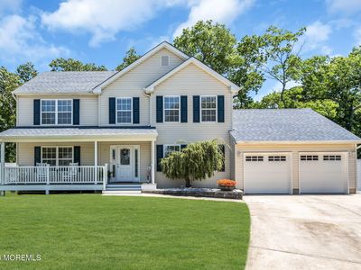 2 Tom Gray Court
