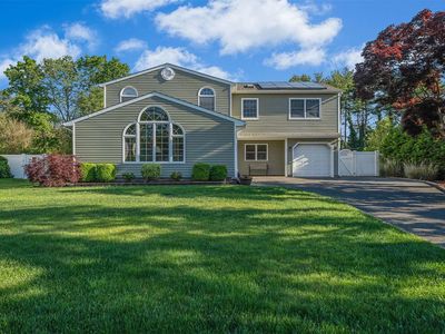 309 W Blue Point Road