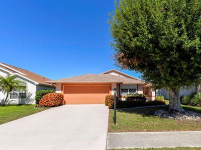 483 WINWOOD COURT