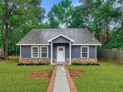 711 French River Cir