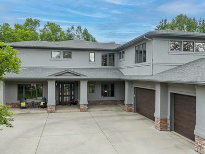7237 Spring Creek Cir