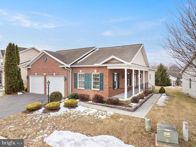 5 Winding Dr