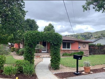 4001 Golf Dr