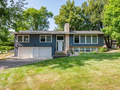 1426 Hoot Lake Dr