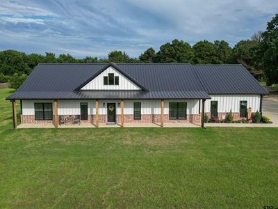 1157 County Road 2351