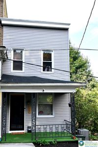 928 Vernon St