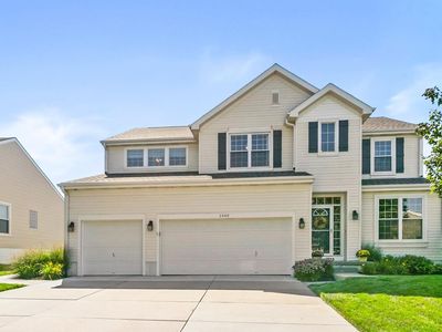 Property at 2440 Glacier Dr, Papillion, NE