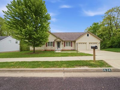 1434 W Tiffany Dr
