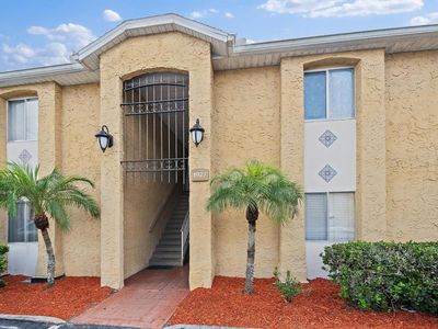 1927 TOUCAN WAY #306