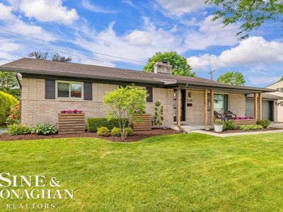 1045 Marian Ct