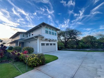 91-1432 Kaileolea Dr