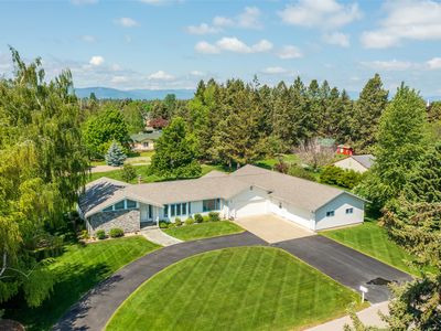 158 Somerset Dr