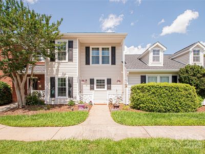 10945 Winterbourne Ct