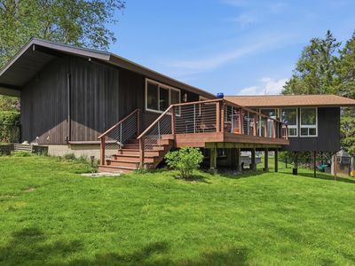 24 Chadwick Rd