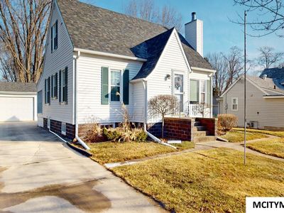 Property at 216 E Main St, Manly, IA