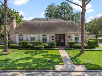 443 Fox Briar Ln