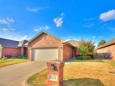 513 SW 124th Pl