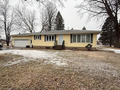 635 Edgemont Dr NE
