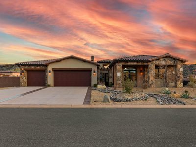 425 E Estrella Ridge Dr