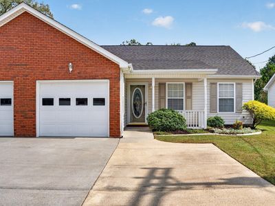 653 Flagstone Dr #22D