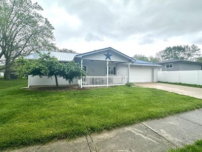 1030 Amherst Dr