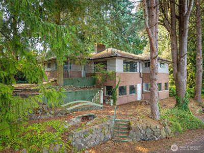 7915 240th Street SW