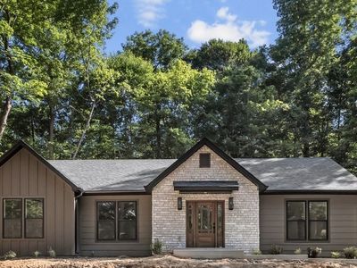 875 Little Leatherwood Rd