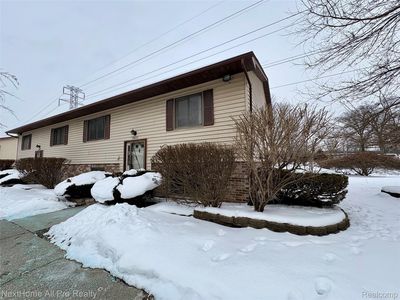 38032 Hixford Pl