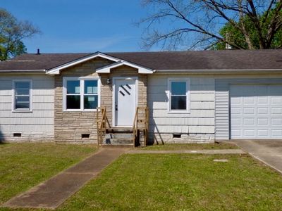 609 Hill Ave