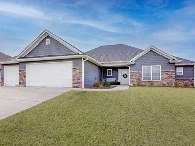 2213 McIntosh Dr