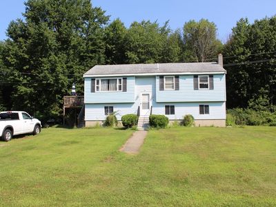 Property at 8 Howard George Ct, Salisbury, MA