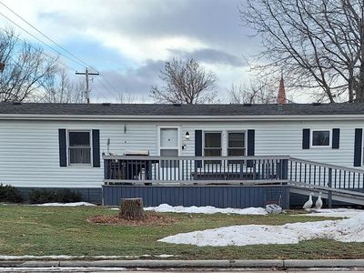 Property at 231 W Washington Ave, Salem, SD