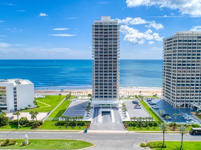 3000 N Atlantic Ave APT 2