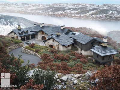 8988 N Sleeping Rock Cir