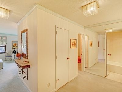 2 Claridge Dr. 2HW