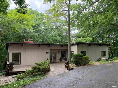 193 E Sunset Way