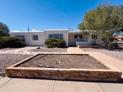 700 Dakota St SE