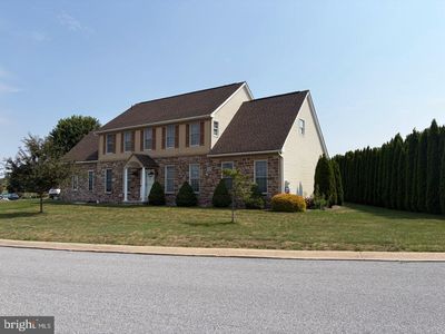 305 Catherine Ct