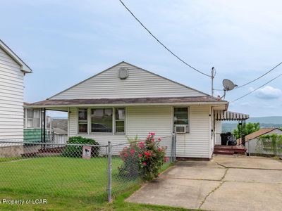 42 Cambria St