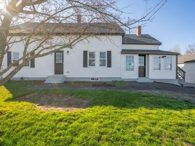 3 Blackberry Hill Road