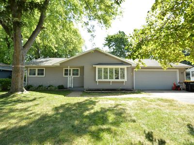 8072 N 66th STREET