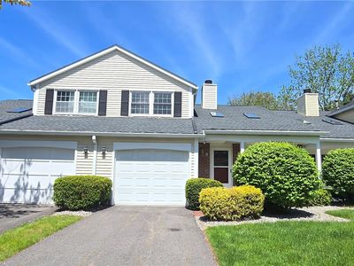 8 Old Stone Ln