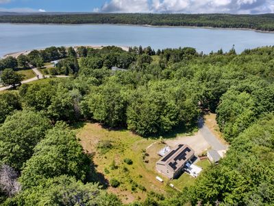 112 Raccoon Cove Road