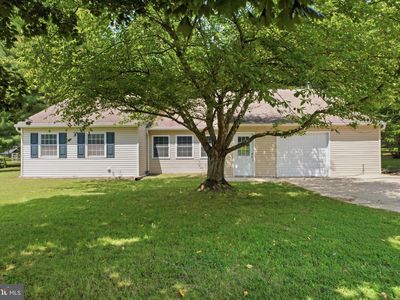 Property at 300 New Rd, Southampton, PA