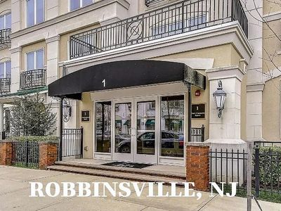 1 N Commerce Sq Suite 301