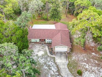 10050 Deer Ln