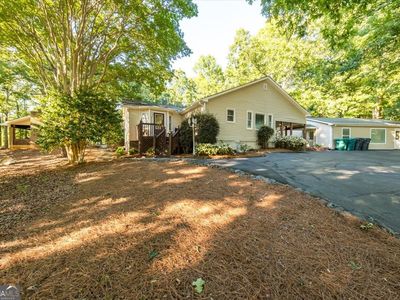 8989 State Highway 212 W