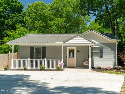 2011 Aster Rd